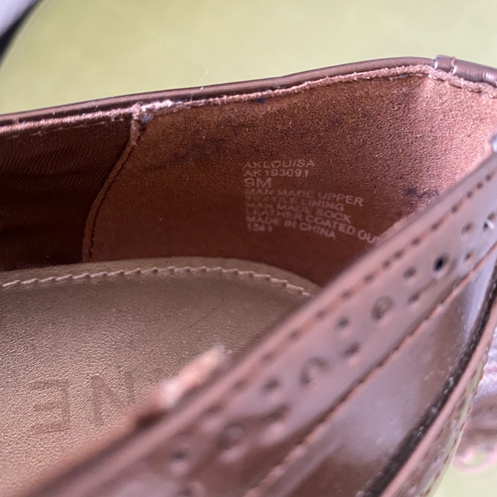 Anne Klein Oxford Brown Leather Flats with Unique Textile Accent - Picture 4 of 4
